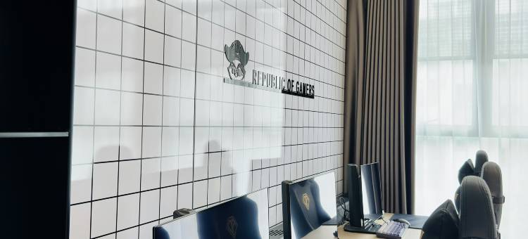 奇遇电竞酒店(泰隆商业街店)图片
