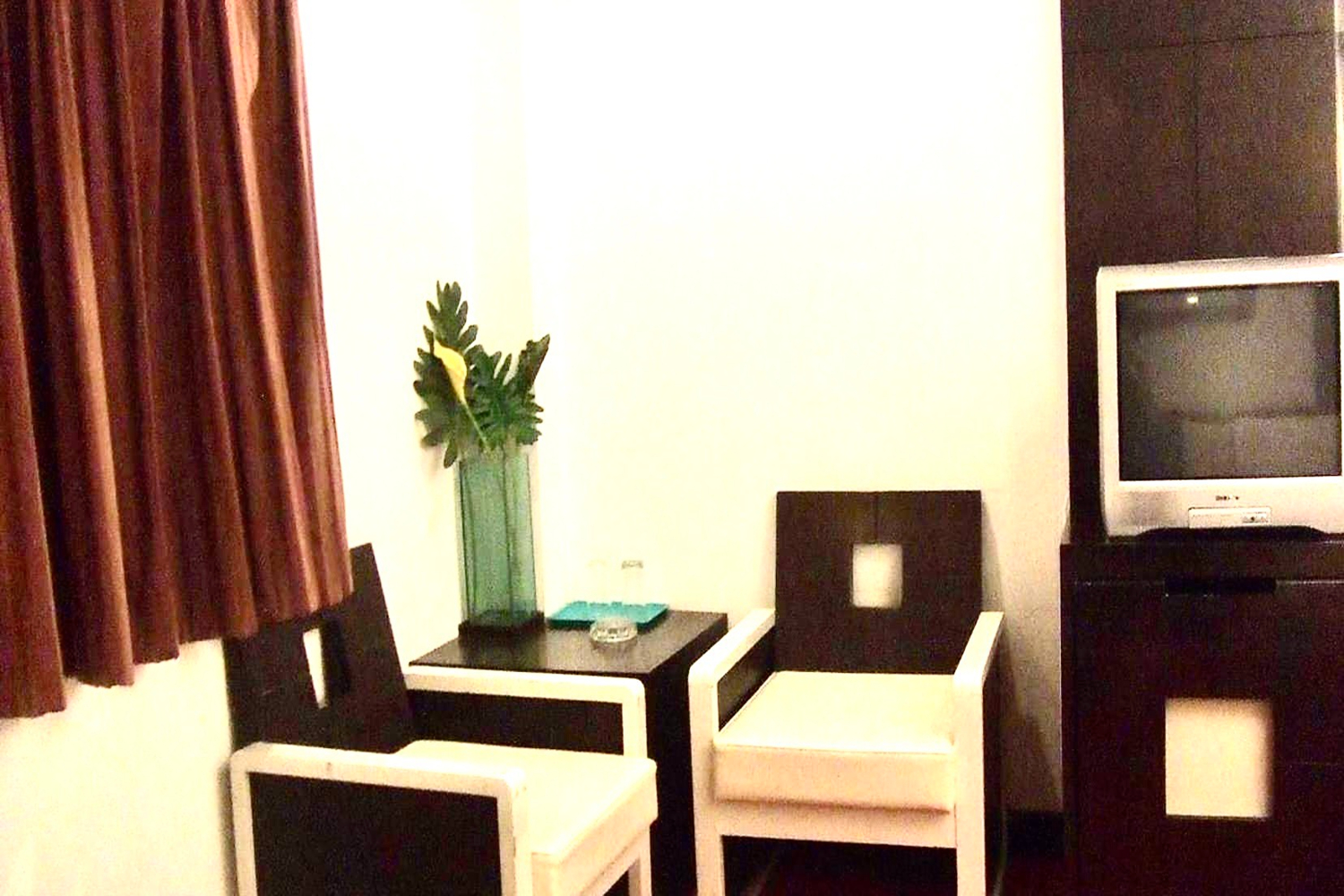 Phuluang Hotel Over view