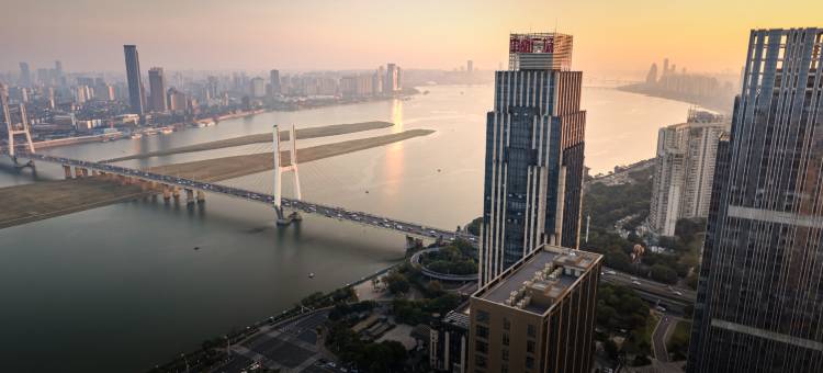 南昌格兰云天国际酒店(红谷滩八一大桥店)图片