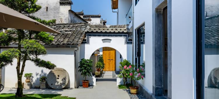 宏村简禾轻奢度假民宿(宏村景区月沼店)图片