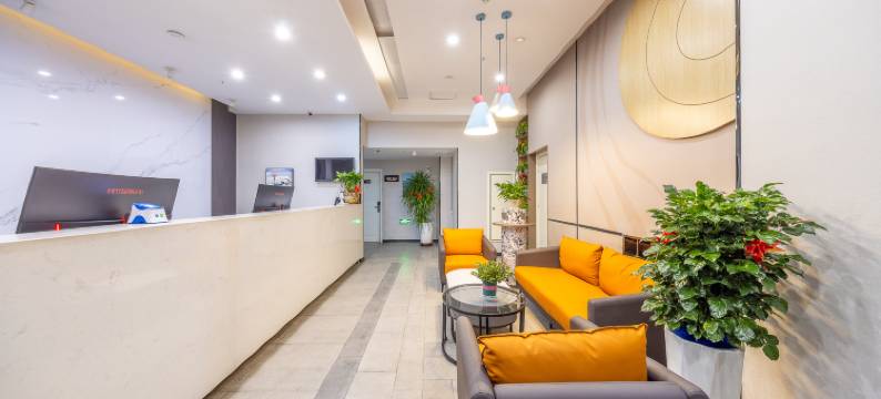 青枫酒店(西宁大新街夜市莫家街店)图片