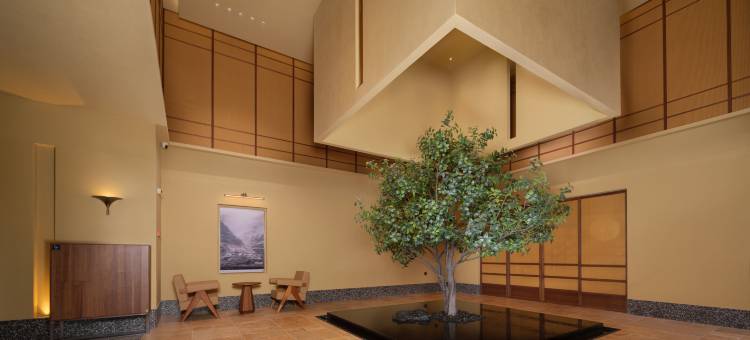 大连中山广场鲁迅路亚朵酒店图片