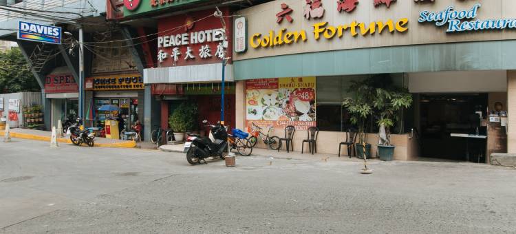 和平酒店-RedDoorz旗下(Peace Hotel by RedDoorz)图片