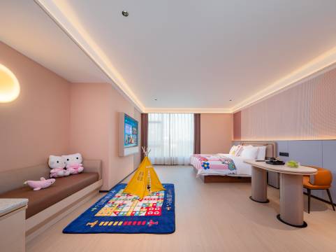 漫悦·闲造十六事城市度假酒店(惠州西湖东站港惠购物中心店)图片