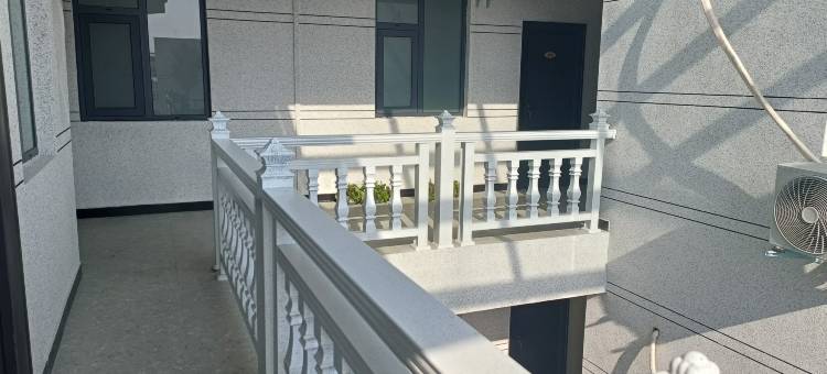 慕名而来民宿(开封火车站店)图片