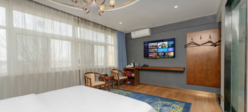 郑州中牟艾尚精品酒店(艺秀小镇店)图片