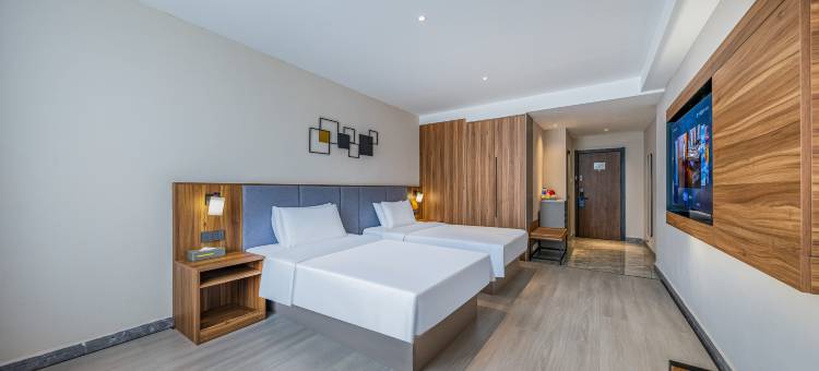 云上四季酒店(西双版纳嘎洒国际机场高铁站店)图片