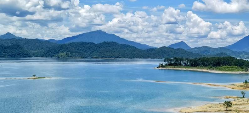 黄山太平湖湖畔喜舍民宿图片