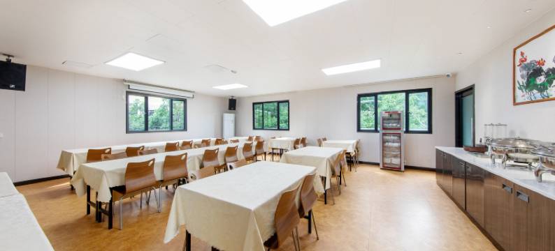 文星酒店(广州金茂广场梅花园地铁站店)图片