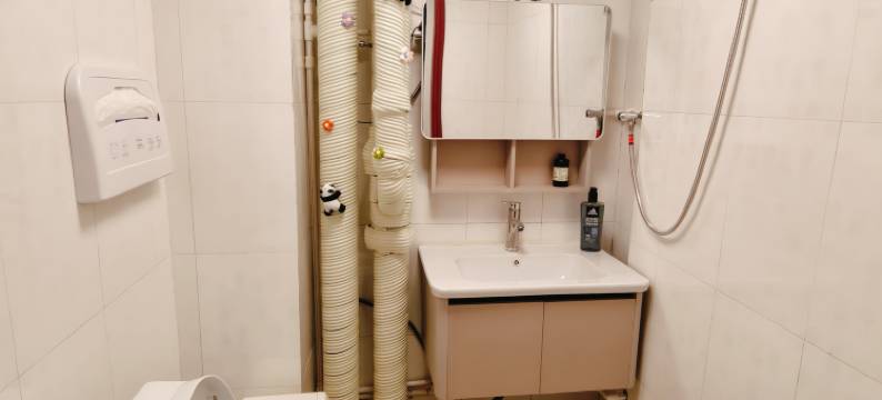 优享之家太空舱青旅民宿(临沂百脑汇店)图片