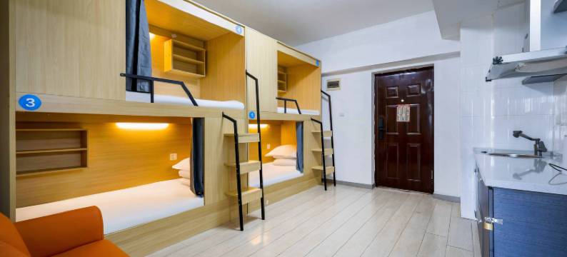 傲雪青年旅舍(太原街万达店)图片