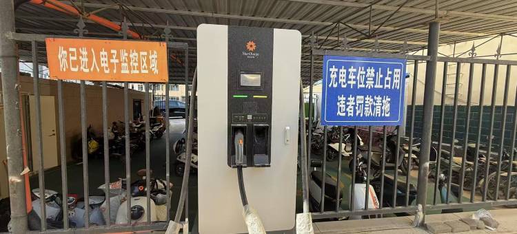 怡然loft民宿(中卫向阳步行街店)图片