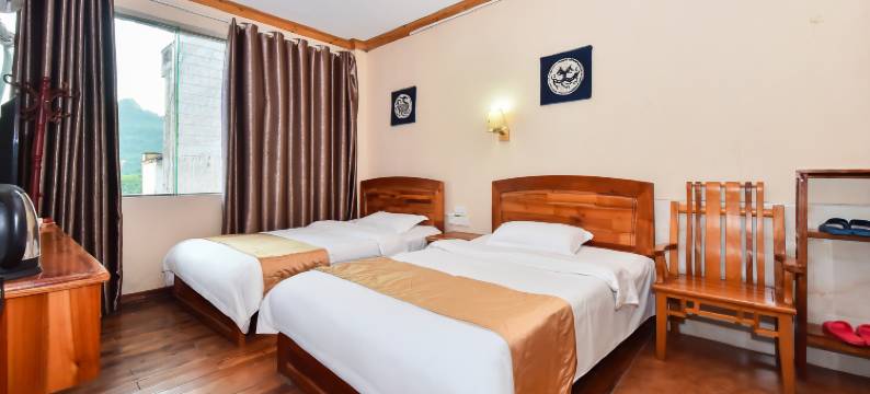 秋韵阁酒楼(安顺关岭黄果树瀑布景区店)图片