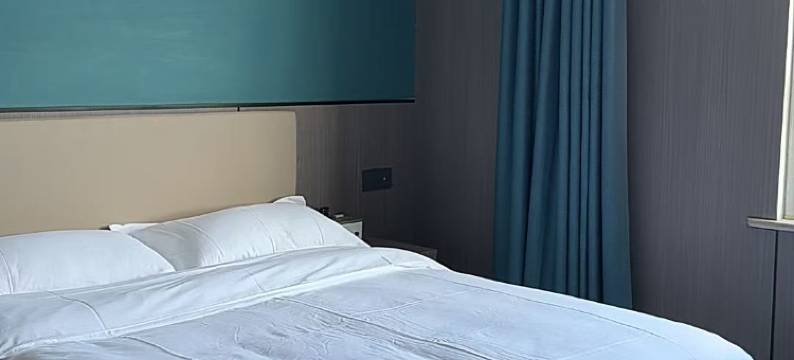 云岛风格栈(巢湖中凯景湖豪庭店)图片