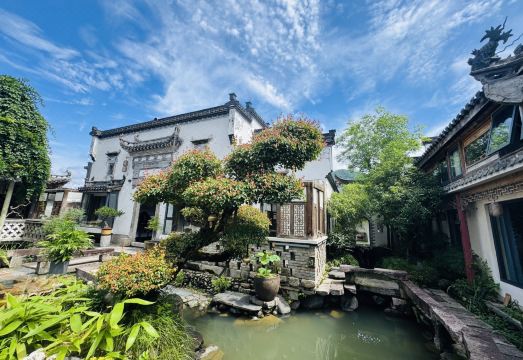 Dong yuan Art Inn Hotel Overview