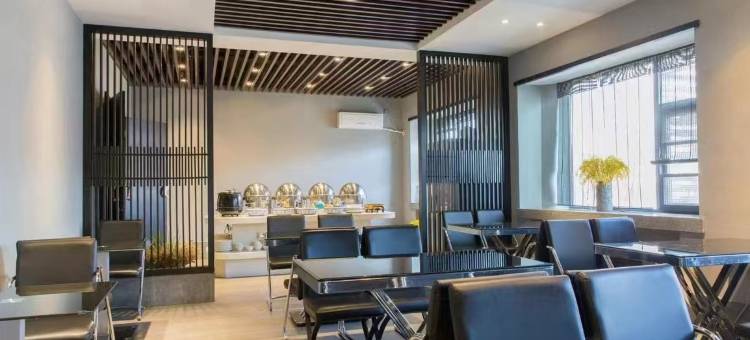 森元酒店(新乡河师大万达广场店)图片