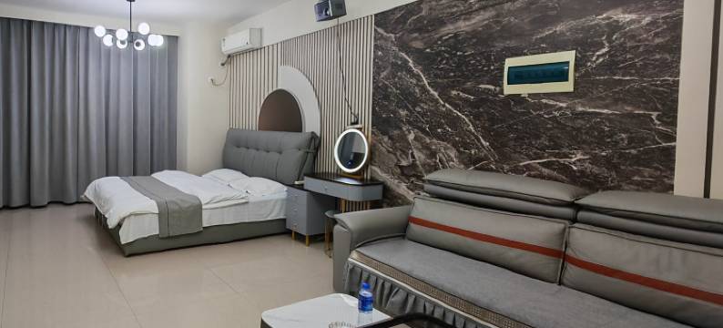 盘锦顺安民宿(兴隆台步行街店)图片