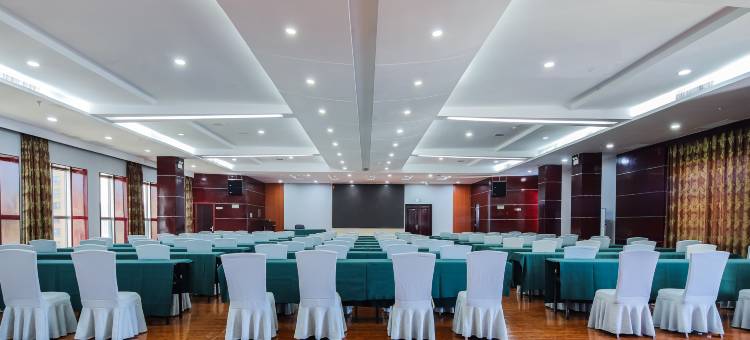 品睿酒店(吕梁离石龙凤北大街店)图片