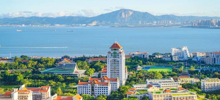 Rare·三海里海景公寓(厦门大学双子塔店)图片