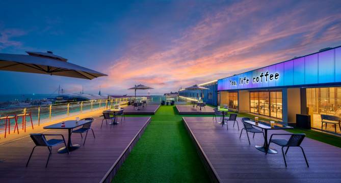 青岛戴斯精选温德姆酒店(五四广场小麦岛公园店)图片