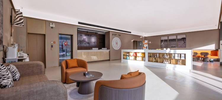 亚悦酒店(芦田工业园店)图片