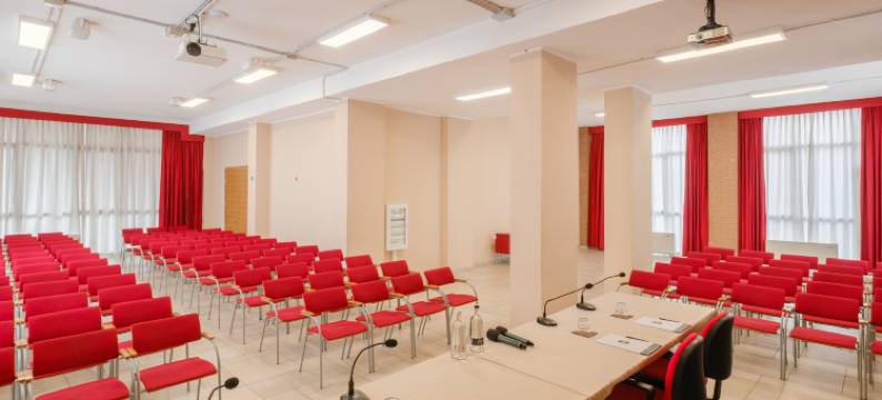 雷焦艾米利亚住宿加早餐酒店(B&B HOTEL Remilia)图片