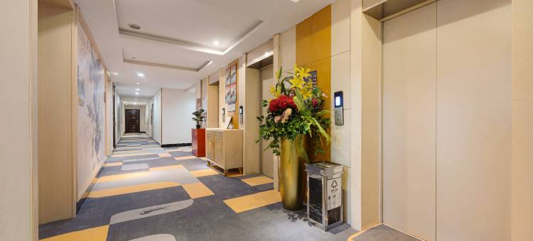 重庆云莱顿酒店(沙坪坝高铁站三峡广场店)图片