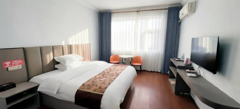 榕江鸿运酒店(村超足球场店)图片