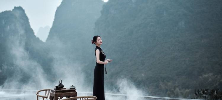 阳朔发呆悬空温泉轻奢极景酒店(十里画廊遇龙河店)图片