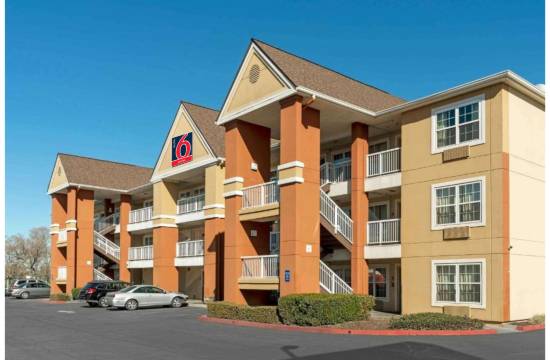 Extended Stay America Suites - 萨克拉门托 - 阿登路(Studio 6 Extended Stay Sacramento Arden Way CA)