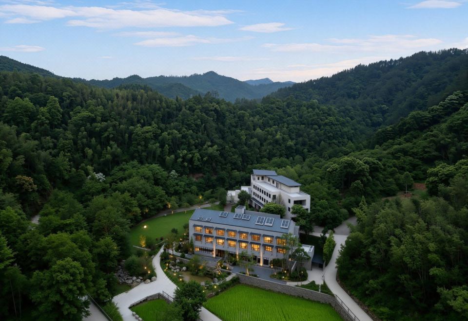 Sansi · Linxi Aesthetic Resort Space over view