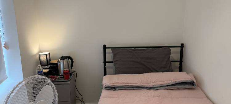 格里姆斯比精美新建家庭旅馆，提供免费停车(Beautiful New-Build Home in Grimsby With free parking)图片