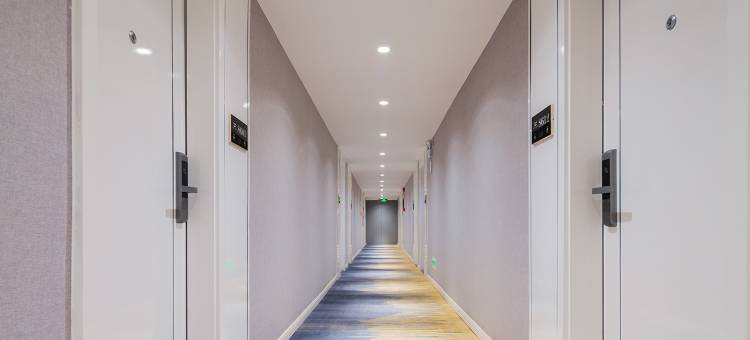 汐岸·轻雅酒店(蓬安五星花园店)图片