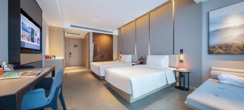 济南旅游路文旅城亚朵酒店图片