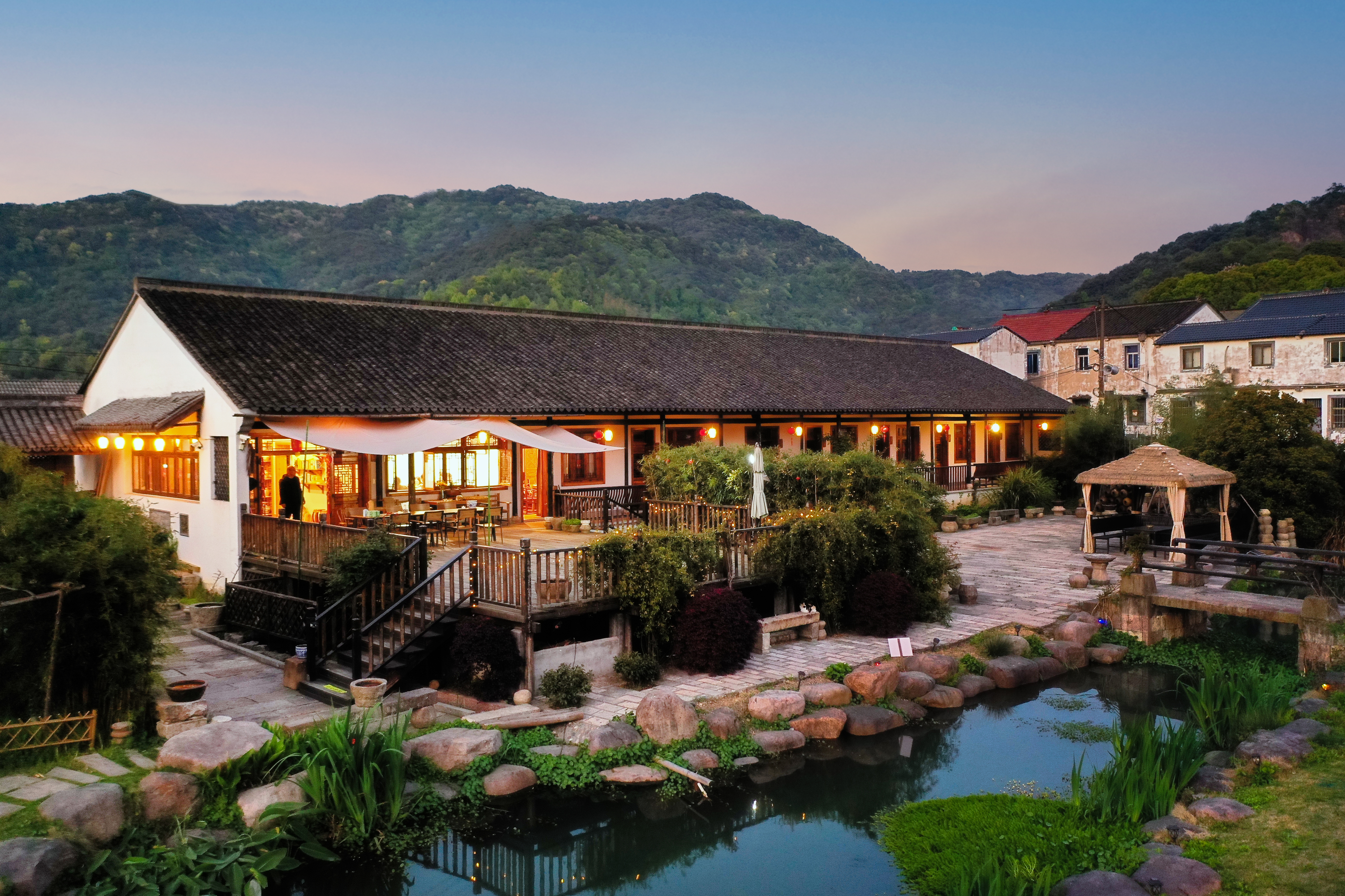 Floral Hotel·Shaoxing Fengqi Courtyard HotelOver view