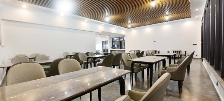 西双版纳景洪宜泰酒店(机场高铁店)图片