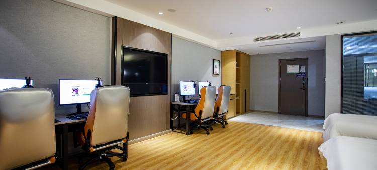 网鱼电竞酒店(常熟湖滨商业广场店)图片