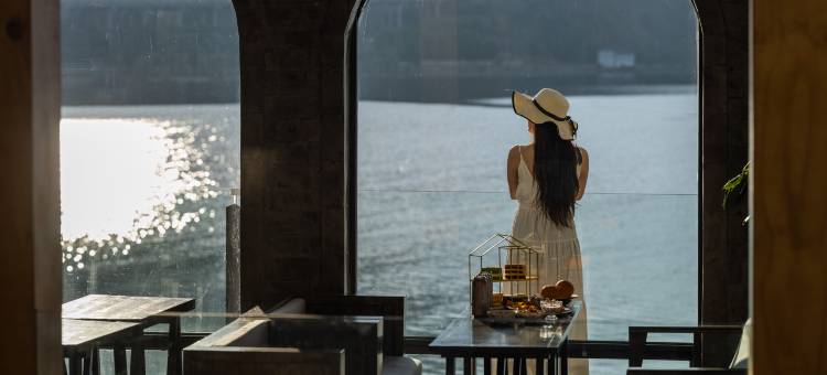 碧水一方·海上日出|一线亲水海景花园美宿(大理双廊洱海店)图片