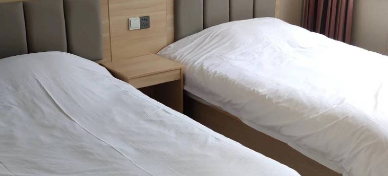 泗水都市商务宾馆图片