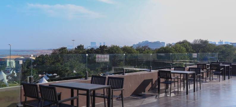 叠翠酒店(日照第三海水浴场店)图片