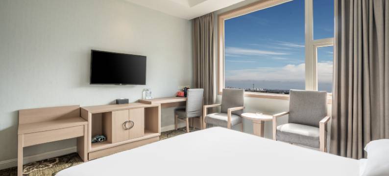 友佳瑞思贝特酒店(彭州市政府牡丹大道店)图片