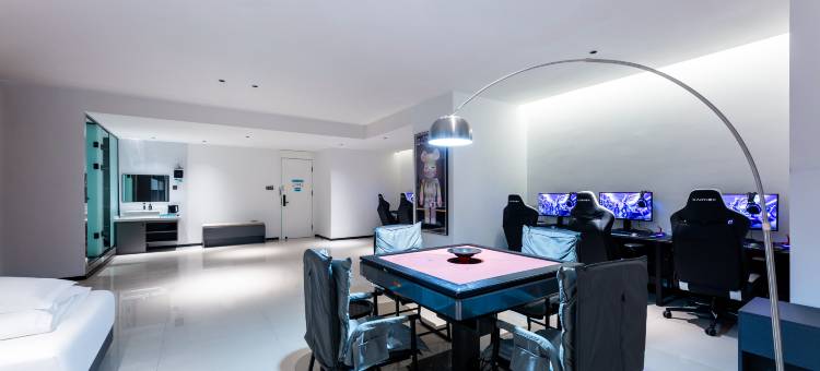 爱电竞酒店(叶县世纪风广场店)图片