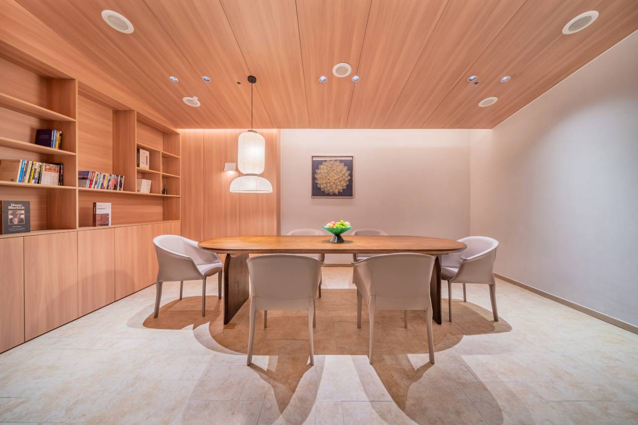 云见栖舍酒店(重庆观音桥步行街九街店)图片