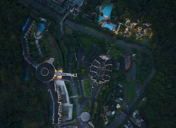 China Railway Huashuiwan Hot Spring HotelOver view