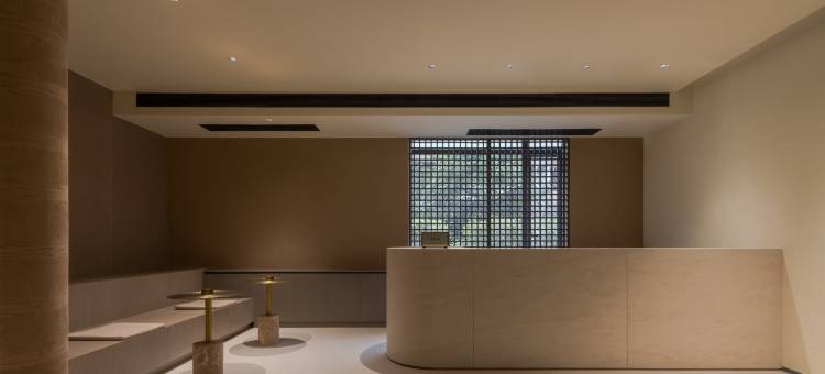 阅山设计师酒店(乐山嘉兴路美食街店)图片