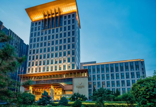 Yungang Jianguo Hotel Hotel Overview