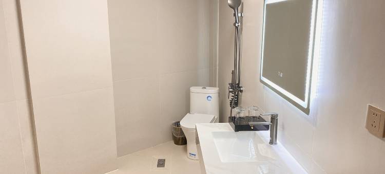 镇康茶香商务酒店图片