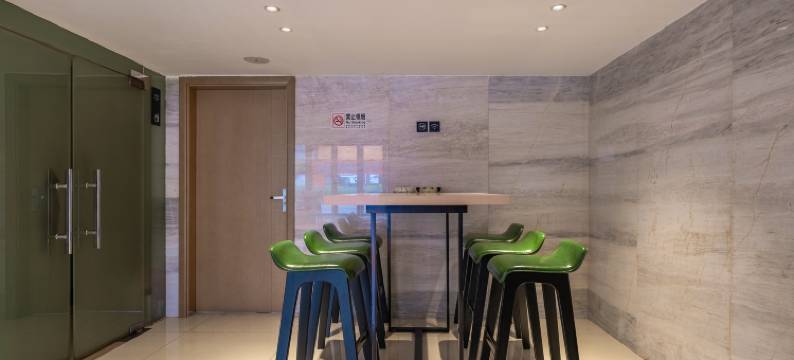 悦漫居酒店(佛山大良清晖园店)图片