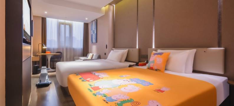 青岛CBD杭州路亚朵酒店图片