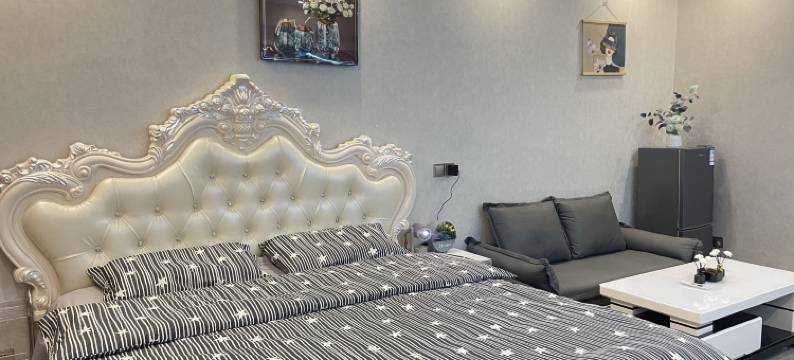 Nice电竞民宿(万达广场店)图片